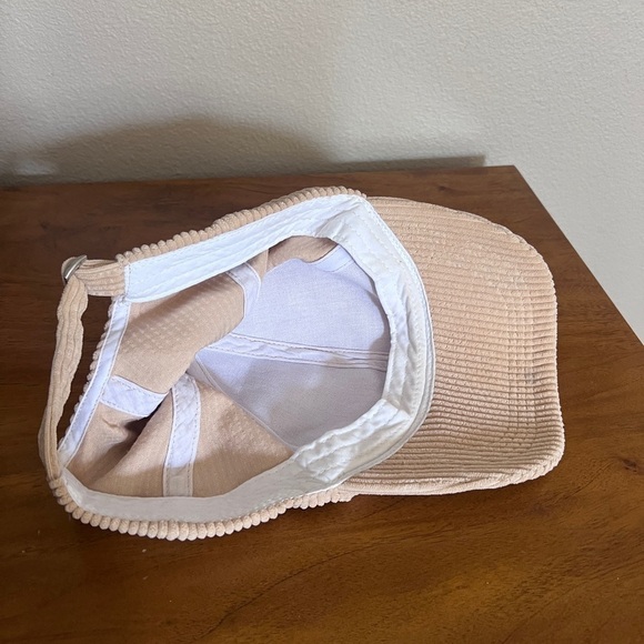 Corduroy Hat - Picture 6 of 6